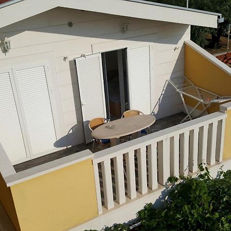 Villa Ruza 30M From The Beach Baška Voda Oda fotoğraf