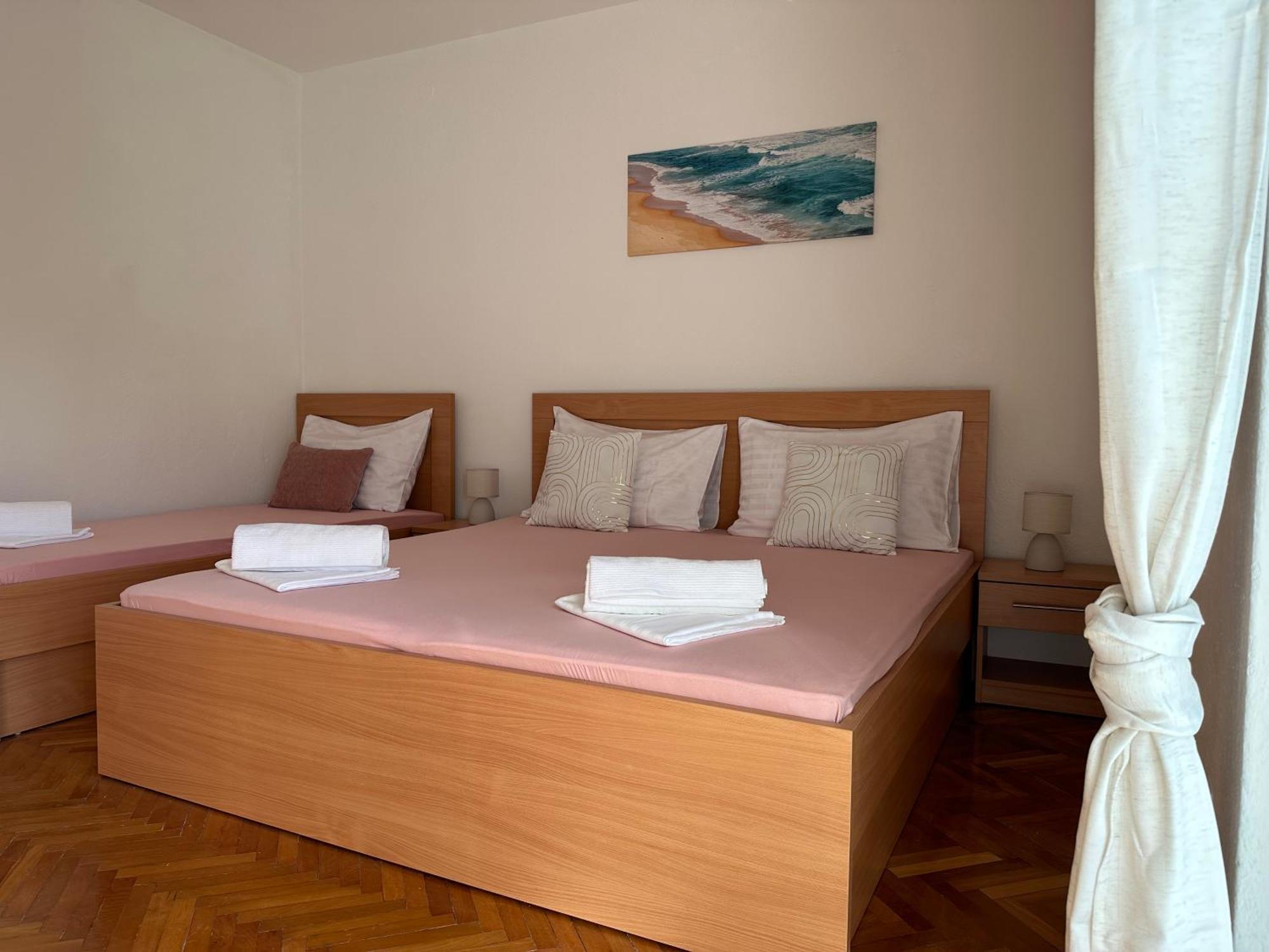Villa Ruza 30M From The Beach Baška Voda Oda fotoğraf